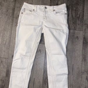 Signature Skinny low-rise white Miss Me jeans